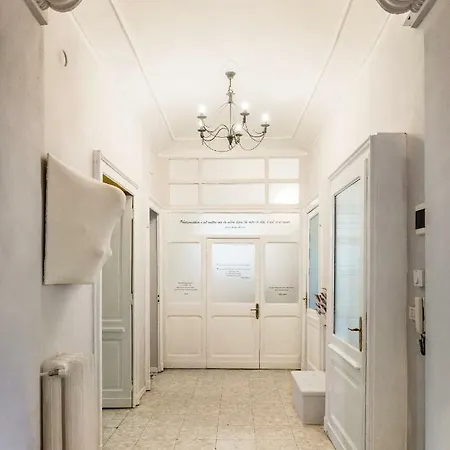 Photo-camera Apartment